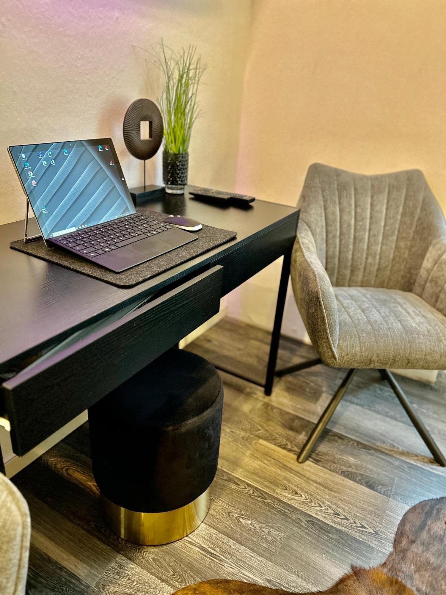 Live-in Tiny Studiowohnung Apartment *