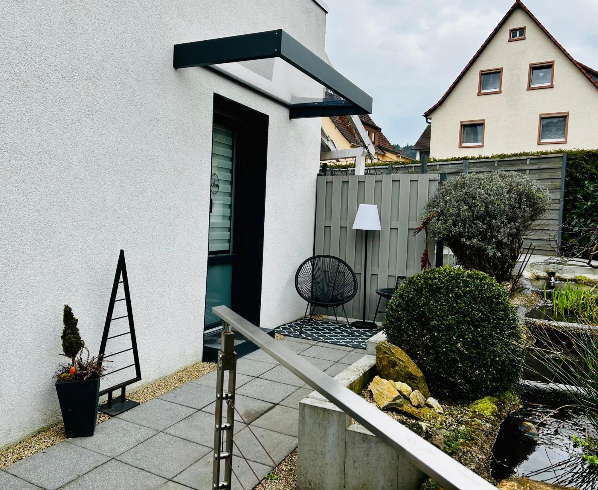 Live-in Tiny Studiowohnung *
